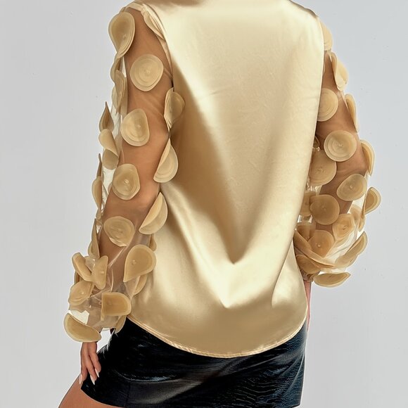 Chic Button Front Long Sleeve Blouse - Picture 7 of 7